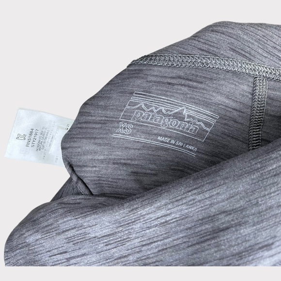 Patagonia Grey Centered Cropped Leggings XS‎ - Picture 7 of 10